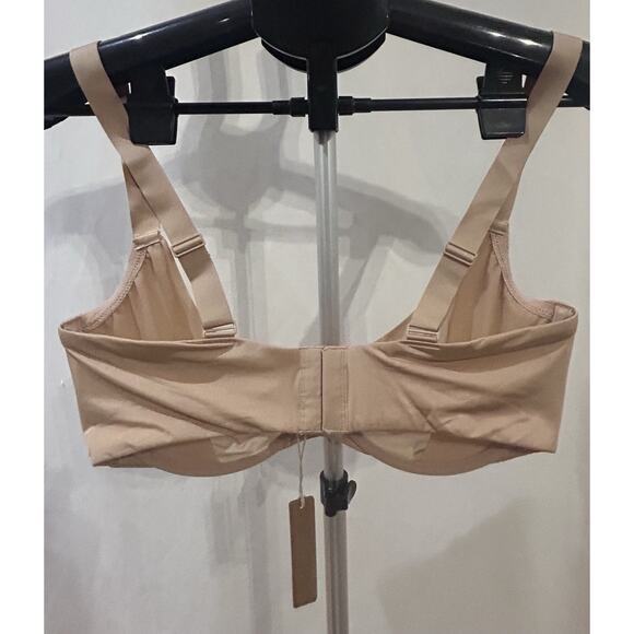 NWT Skims No Show Unlined Demi Bra in Clay size 36DDD - Picture 4 of 5